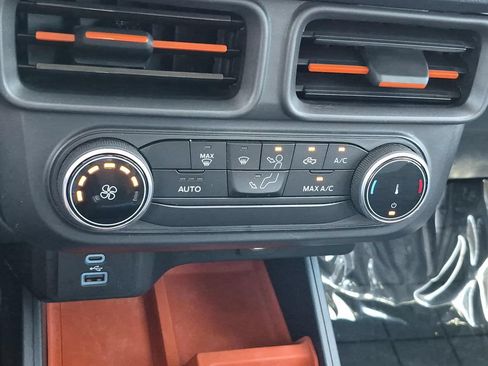 Used 2022 Ford Maverick XLT FWD image 24