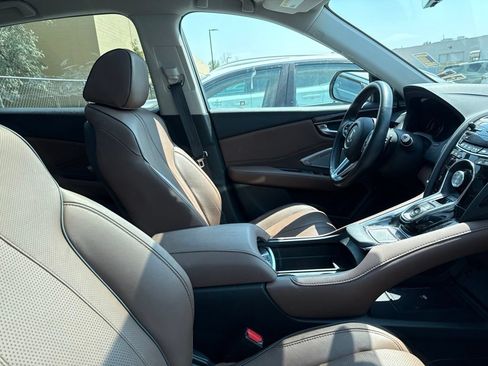 Used 2022 Acura RDX AWD w/ Advance Package image 3