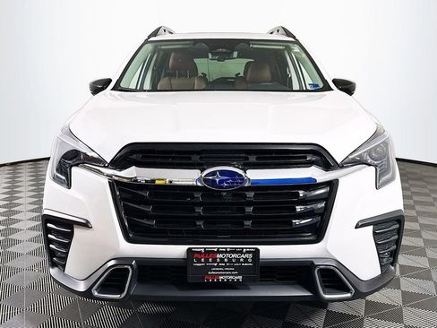 Used 2026 Subaru Ascent Touring AWD/4WD image 2