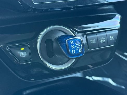 Used 2022 Toyota Prius Prime XLE image 20