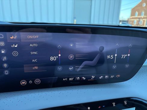 New 2026 Buick Enclave Avenir w/ Super Cruise Package image 33