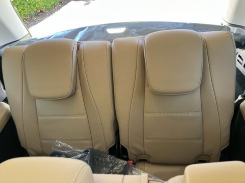 New 2026 Mercedes-Benz GLS 450 4MATIC image 34