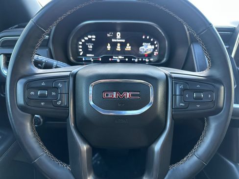 Used 2023 GMC Yukon AT4 w/ Technology Package AWD/4WD image 28