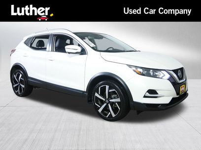 Used 2022 Nissan Rogue Sport SL