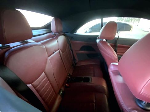 Used 2021 BMW M440i Convertible w/ Shadowloine Package image 16