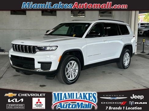 Used 2025 Jeep Grand Cherokee L Laredo image 1