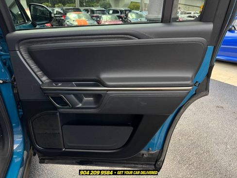 Used 2023 Rivian R1S Launch Edition Quad AWD/4WD image 26