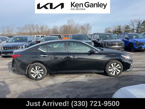 Used 2020 Nissan Altima 2.5 S image 4