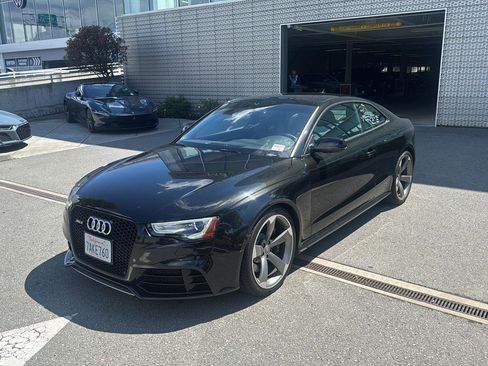 Used 2013 Audi RS 5 Coupe w/ Audi MMI Navigation Plus Pkg AWD/4WD image 3