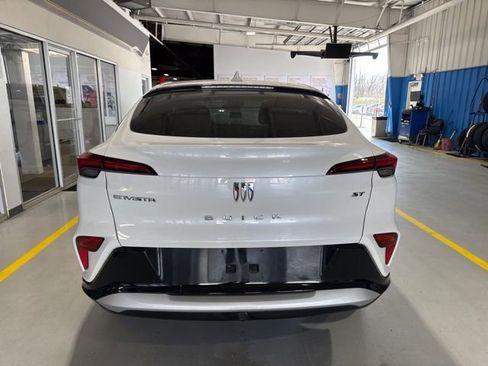 Used 2024 Buick Envista Sport Touring w/ Convenience I Package image 4