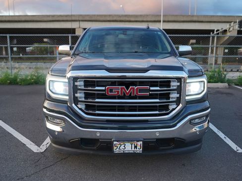 Used 2018 GMC Sierra 1500 SLT w/ SLT Preferred Package image 4