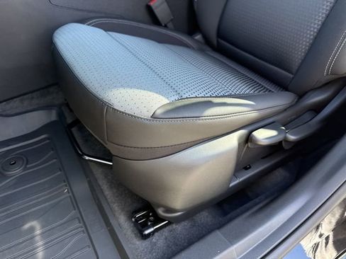 New 2026 Chevrolet Trax LT w/ Driver Confidence Package image 11