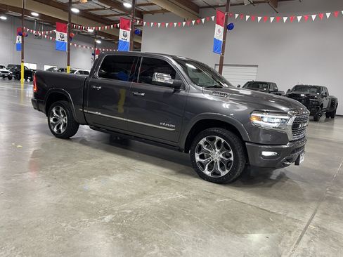 Used 2019 RAM 1500 Limited AWD/4WD image 7