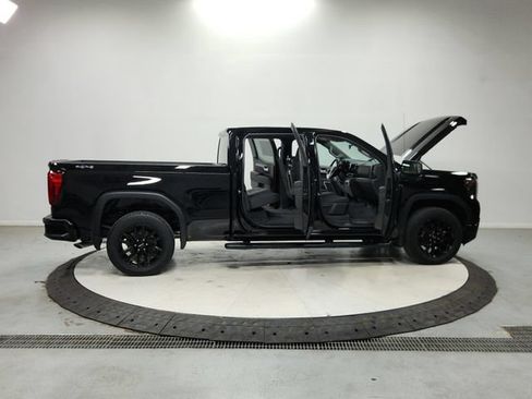 Used 2023 GMC Sierra 1500 Elevation AWD/4WD image 17