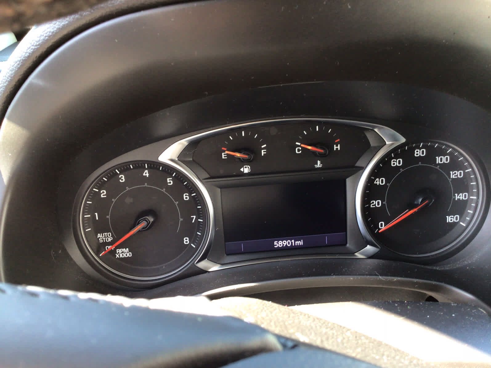 Used 2022 GMC Terrain SLT w/ Infotainment Package II FWD image 6