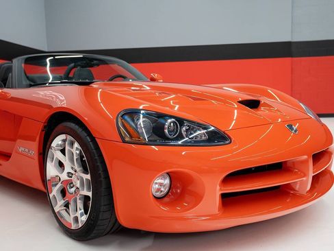 Used 2008 Dodge Viper SRT-10 w/ Protection Group RWD image 8