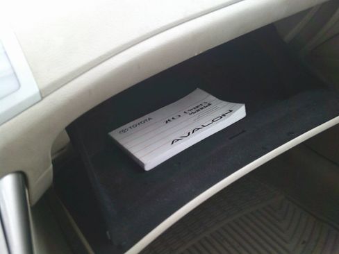 Used 2005 Toyota Avalon XL image 15