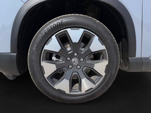 Used 2026 Honda Pilot Elite image 10
