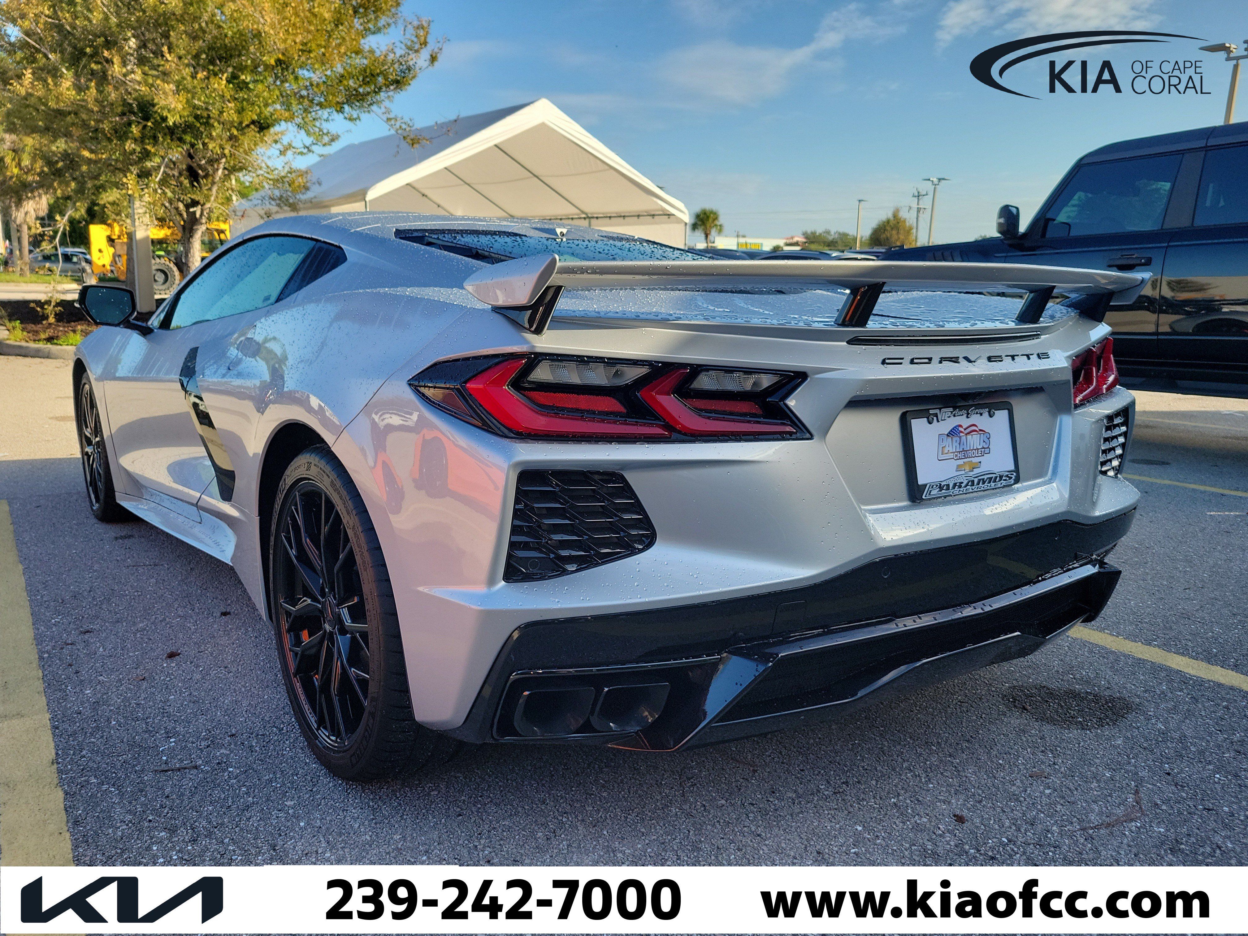 Used 2026 Chevrolet Corvette Stingray Premium Cpe w/ Z51 Performance Package RWD image 5