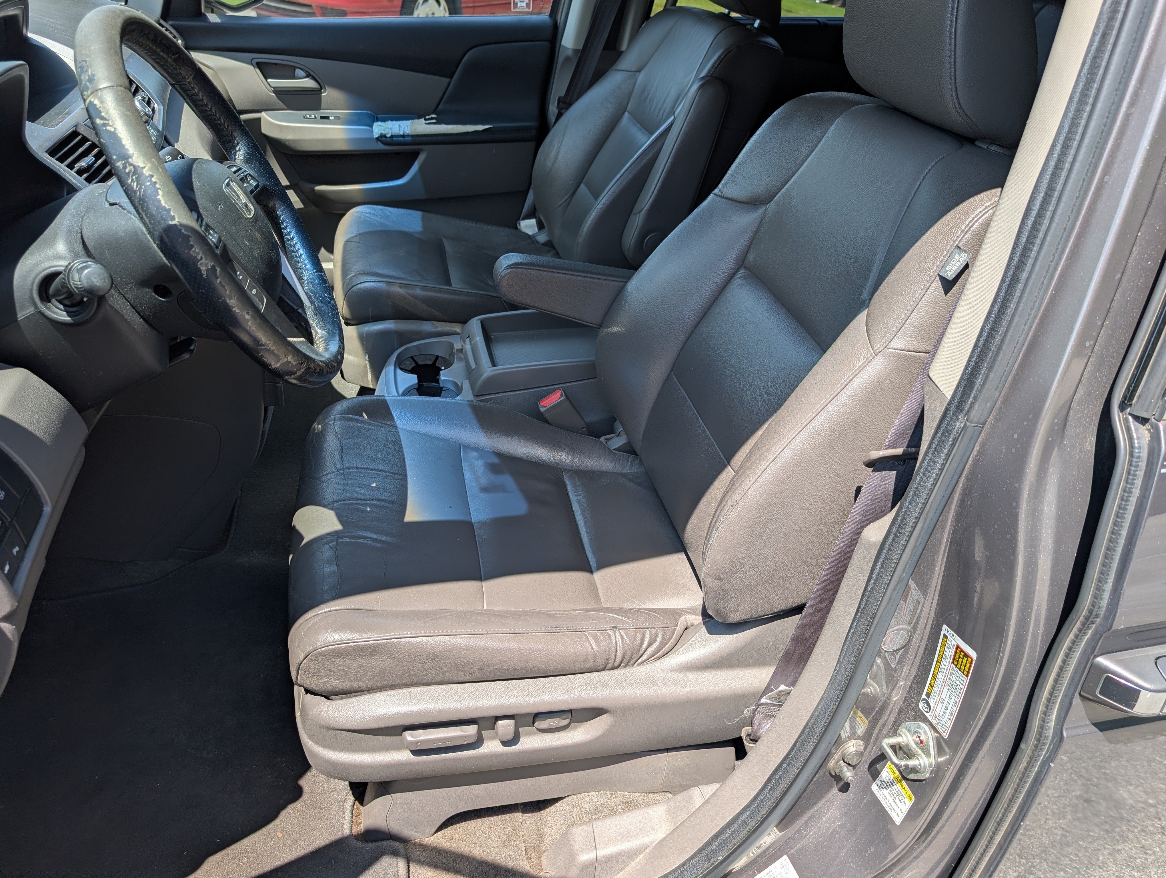 Used 2011 Honda Odyssey Touring image 12