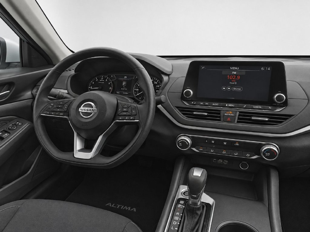 Used 2020 Nissan Altima 2.5 S FWD image 35