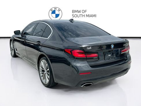 Used 2022 BMW 530i w/ M Sport Package RWD image 5