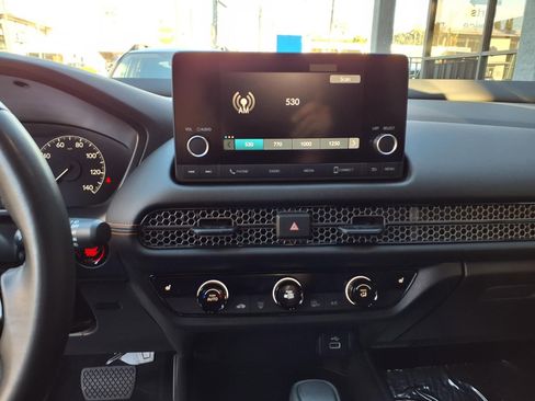 Used 2023 Honda HR-V Sport image 19