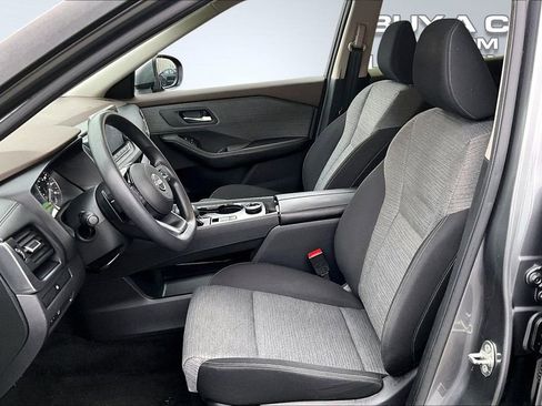 Used 2023 Nissan Rogue SV image 24