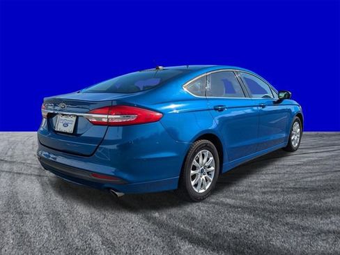 Used 2017 Ford Fusion S FWD image 4