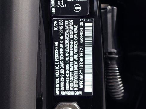 New 2026 Porsche Taycan AWD/4WD image 28