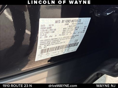 Certified 2025 Lincoln Aviator Reserve w/ Illumination Package AWD/4WD image 31
