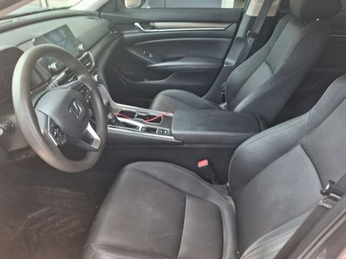 Used 2019 Honda Accord LX image 7