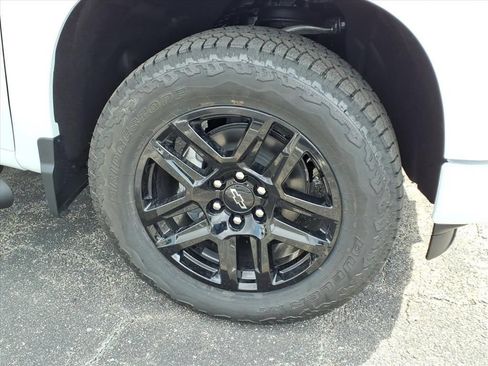 New 2026 Chevrolet Silverado 1500 Custom w/ Turbomax Blackout Package RWD image 11