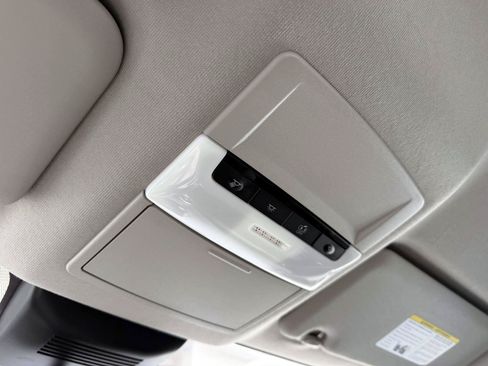 Used 2023 Nissan Sentra SV FWD image 31