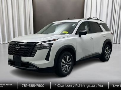 New 2026 Nissan Pathfinder SL