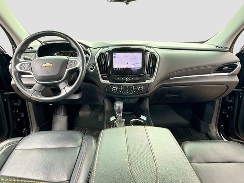 Used 2021 Chevrolet Traverse Premier AWD/4WD image 3
