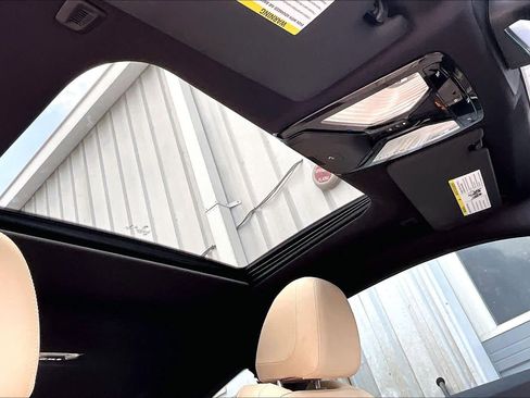 Used 2021 BMW 430i Coupe w/ Convenience Package image 17