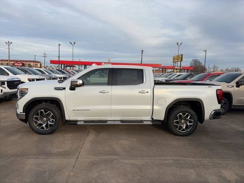 New 2026 GMC Sierra 1500 SLT w/ SLT Premium Package image 3