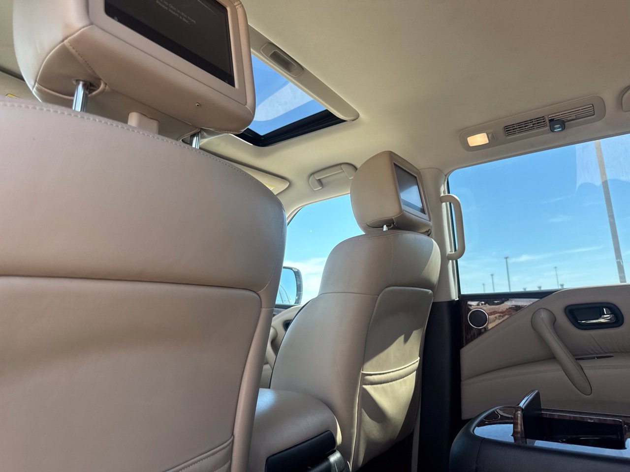 Used 2019 Nissan Armada Platinum w/ Captain's Chairs Package RWD image 43