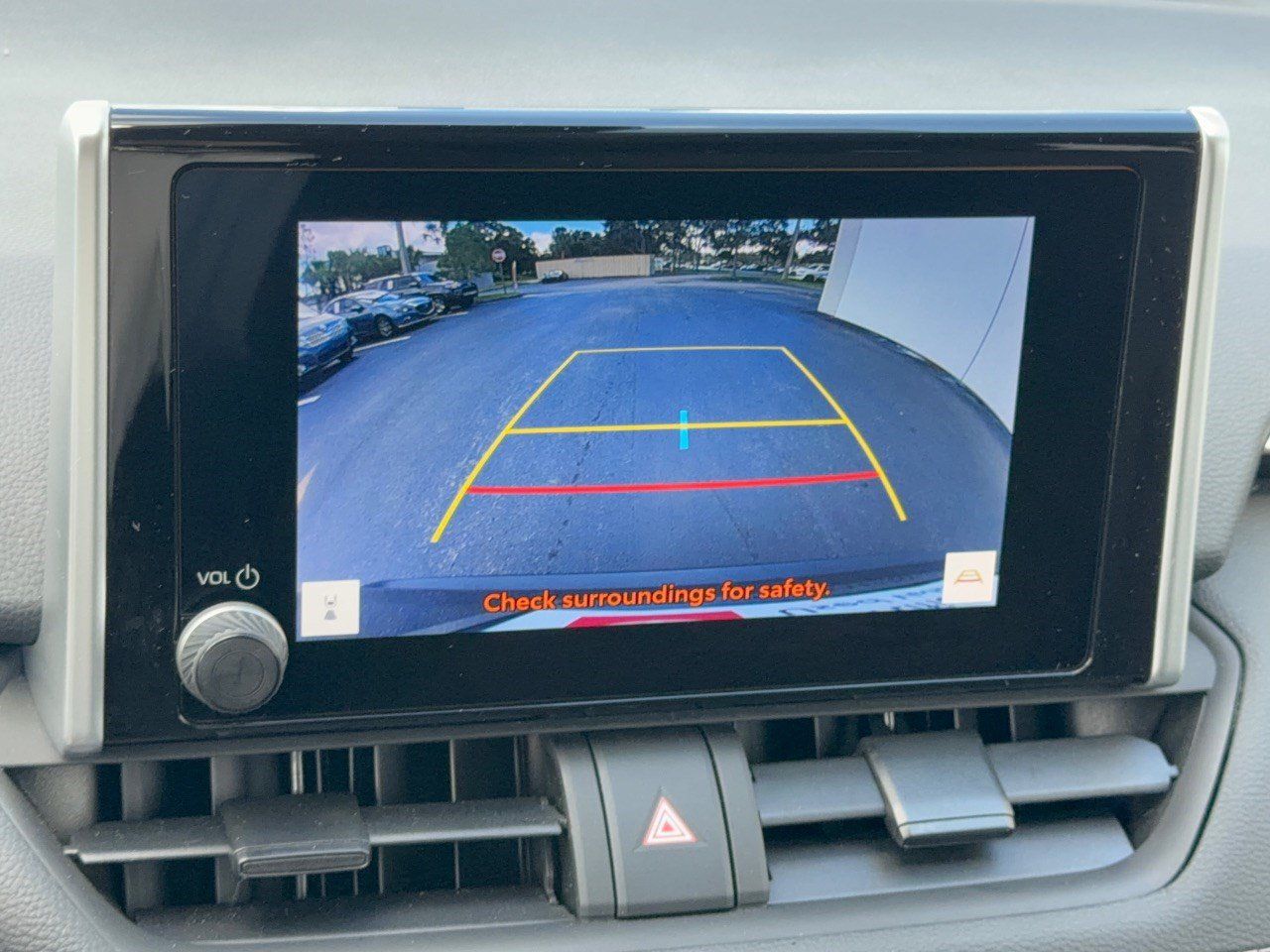 Used 2023 Toyota RAV4 LE AWD/4WD image 24