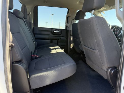 Used 2021 Chevrolet Silverado 2500 LT w/ Z71 Off-Road Package image 11