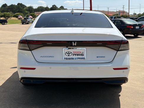 Used 2023 Honda Accord EX-L image 10