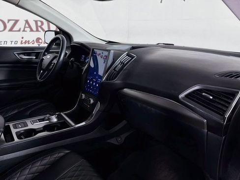 Certified 2023 Ford Edge Titanium w/ Equipment Group 301A AWD/4WD image 34