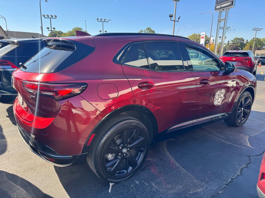 Used 2023 Buick Envision Essence w/ Sport Touring Package AWD/4WD image 3