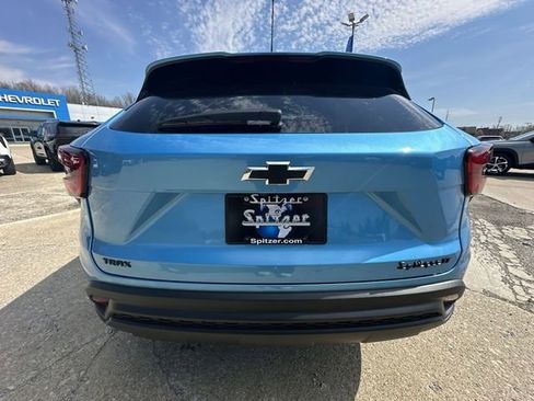 New 2026 Chevrolet Trax LT w/ Midnight Edition FWD image 32