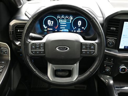 Used 2022 Ford F150 Lariat w/ Equipment Group 502A High image 14