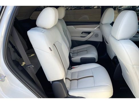 Certified 2024 MAZDA CX-90 Plug-In Hybrid w/ Premium Plus image 20