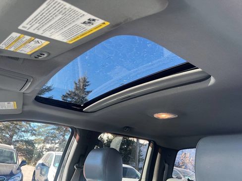 Used 2014 Ford F150 Lariat w/ Equipment Group 502A Luxury image 21