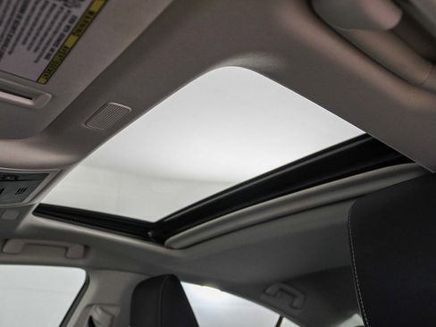 Used 2025 Lexus ES 350 image 26