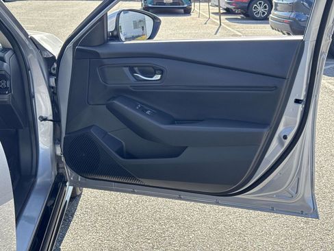 Used 2023 Honda Accord EX-L image 12